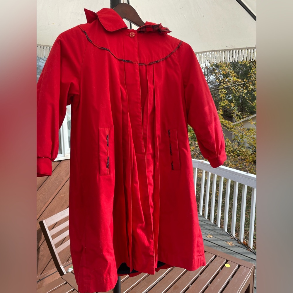 Vintage red and plaid trim vintage Rothschild coat size 10